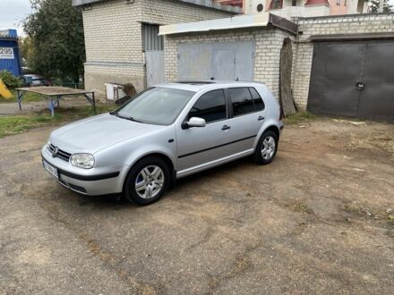 Фольксваген Гольф 2003 в Харькове на Automoto.ua Серый Фольксваген Гольф, объемом двигателя 1.6 л и пробегом 227 тыс. км за 4900 $, фото 1 на Automoto.ua