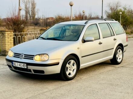 Серый Фольксваген Гольф, объемом двигателя 1.9 л и пробегом 300 тыс. км за 2450 $, фото 1 на Automoto.ua