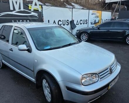 Серый Фольксваген Гольф, объемом двигателя 1.6 л и пробегом 226 тыс. км за 4200 $, фото 1 на Automoto.ua