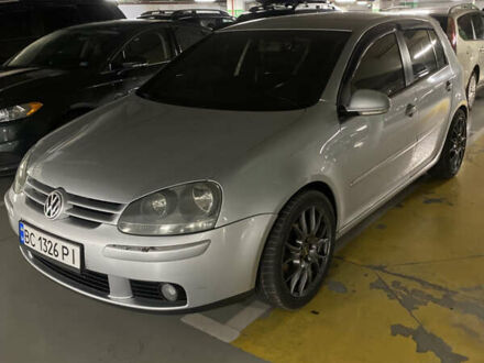 Серый Фольксваген Гольф, объемом двигателя 1.6 л и пробегом 261 тыс. км за 4799 $, фото 1 на Automoto.ua