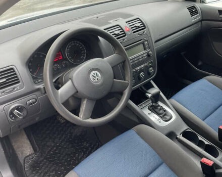 Серый Фольксваген Гольф, объемом двигателя 1.6 л и пробегом 188 тыс. км за 6650 $, фото 1 на Automoto.ua