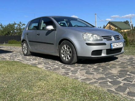 Серый Фольксваген Гольф, объемом двигателя 1.39 л и пробегом 190 тыс. км за 5500 $, фото 1 на Automoto.ua