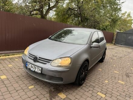 Фольксваген Гольф 2004 в Городке на Automoto.ua Серый Фольксваген Гольф, объемом двигателя 1.4 л и пробегом 420 тыс. км за 3450 $, фото 1 на Automoto.ua