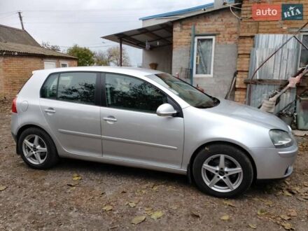 Фольксваген Гольф 2004 в Томаковка на Automoto.ua Серый Фольксваген Гольф, объемом двигателя 1.6 л и пробегом 237 тыс. км за 6000 $, фото 1 на Automoto.ua
