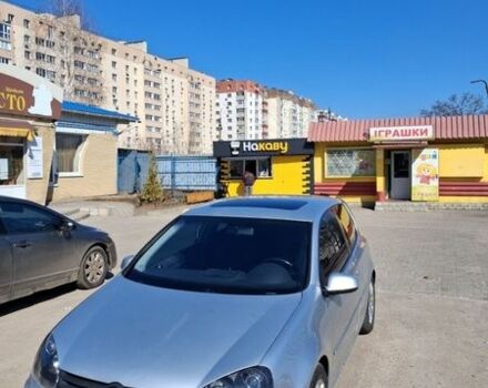 Серый Фольксваген Гольф, объемом двигателя 1.6 л и пробегом 231 тыс. км за 4850 $, фото 1 на Automoto.ua