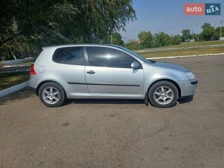Фольксваген Гольф 2004 в Днепре (Днепропетровске) на Automoto.ua Серый Фольксваген Гольф, объемом двигателя 1.6 л и пробегом 220 тыс. км за 6999 $, фото 1 на Automoto.ua