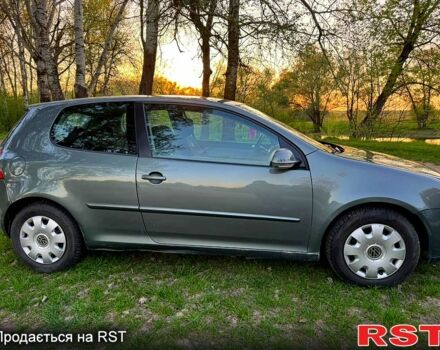 Серый Фольксваген Гольф, объемом двигателя 1.9 л и пробегом 365 тыс. км за 4500 $, фото 1 на Automoto.ua