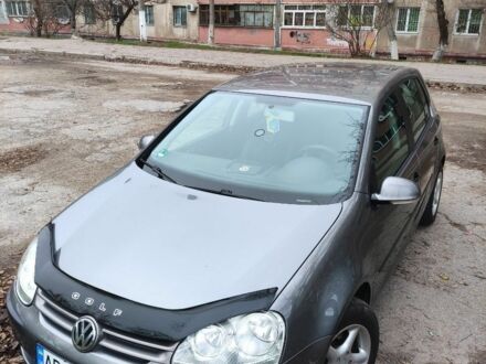 Серый Фольксваген Гольф, объемом двигателя 1.4 л и пробегом 270 тыс. км за 4600 $, фото 1 на Automoto.ua