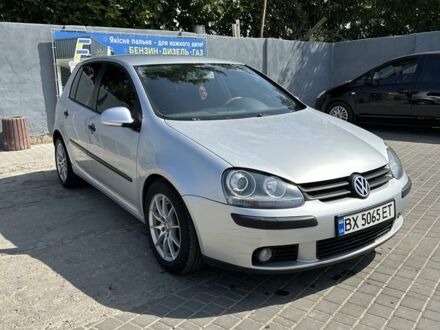 Сірий Фольксваген Гольф, об'ємом двигуна 2 л та пробігом 229 тис. км за 6700 $, фото 1 на Automoto.ua