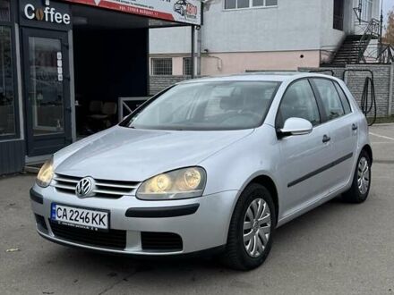 Серый Фольксваген Гольф, объемом двигателя 1.4 л и пробегом 217 тыс. км за 5850 $, фото 1 на Automoto.ua