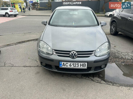 Фольксваген Гольф 2004 в Иваничи на Automoto.ua Серый Фольксваген Гольф, объемом двигателя 1.6 л и пробегом 194 тыс. км за 4800 $, фото 1 на Automoto.ua