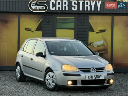 Серый Фольксваген Гольф, объемом двигателя 1.6 л и пробегом 229 тыс. км за 5600 $, фото 1 на Automoto.ua