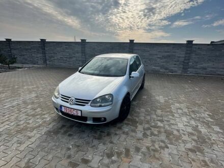 Серый Фольксваген Гольф, объемом двигателя 0 л и пробегом 200 тыс. км за 5600 $, фото 1 на Automoto.ua