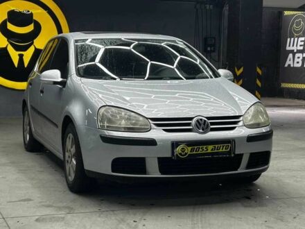 Серый Фольксваген Гольф, объемом двигателя 1.4 л и пробегом 290 тыс. км за 5400 $, фото 1 на Automoto.ua