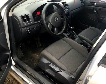 Серый Фольксваген Гольф, объемом двигателя 1.4 л и пробегом 204 тыс. км за 5500 $, фото 1 на Automoto.ua