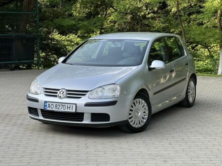 Фольксваген Гольф 2004 у Сваляве на Automoto.ua Сірий Фольксваген Гольф, об'ємом двигуна 1.4 л та пробігом 300 тис. км за 4200 $, фото 1 на Automoto.ua