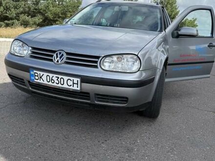 Фольксваген Гольф 2004 у Дубровице на Automoto.ua Сірий Фольксваген Гольф, об'ємом двигуна 1.9 л та пробігом 333 тис. км за 4800 $, фото 1 на Automoto.ua