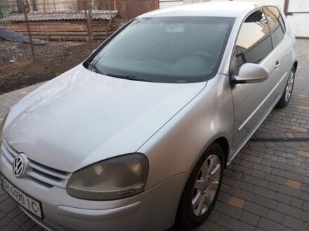 Серый Фольксваген Гольф, объемом двигателя 0 л и пробегом 302 тыс. км за 5000 $, фото 1 на Automoto.ua