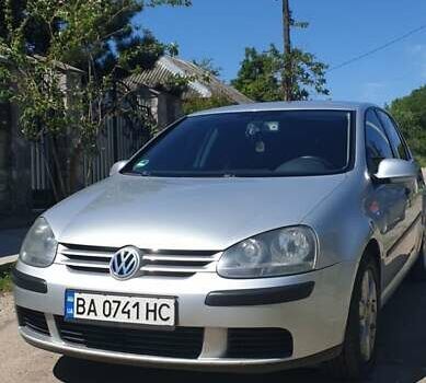 Серый Фольксваген Гольф, объемом двигателя 1.39 л и пробегом 240 тыс. км за 5500 $, фото 1 на Automoto.ua