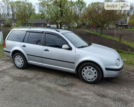 Серый Фольксваген Гольф, объемом двигателя 1.9 л и пробегом 335 тыс. км за 4200 $, фото 1 на Automoto.ua