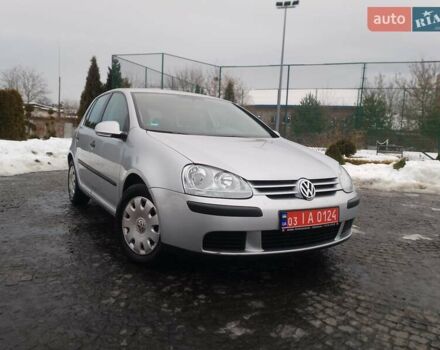 Серый Фольксваген Гольф, объемом двигателя 1.6 л и пробегом 221 тыс. км за 5550 $, фото 1 на Automoto.ua