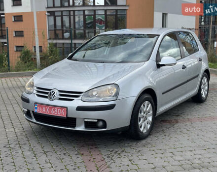 Сірий Фольксваген Гольф, об'ємом двигуна 1.6 л та пробігом 140 тис. км за 6850 $, фото 1 на Automoto.ua