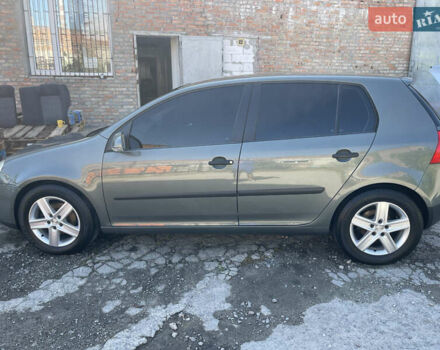 Серый Фольксваген Гольф, объемом двигателя 1.6 л и пробегом 267 тыс. км за 5700 $, фото 1 на Automoto.ua