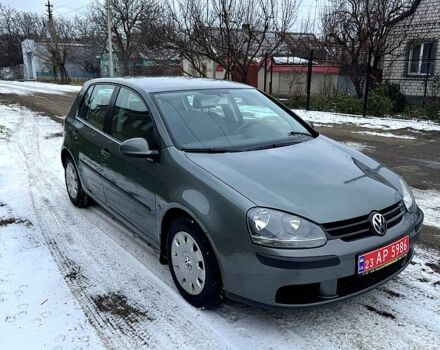 Серый Фольксваген Гольф, объемом двигателя 1.6 л и пробегом 211 тыс. км за 5600 $, фото 1 на Automoto.ua