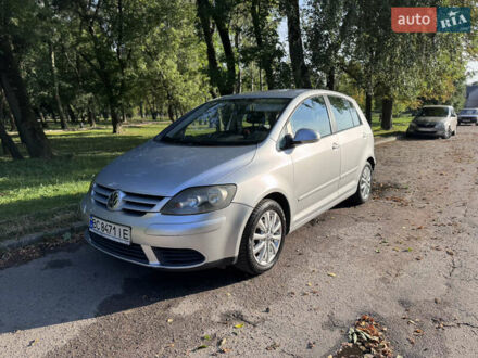 Сірий Фольксваген Гольф, об'ємом двигуна 1.4 л та пробігом 267 тис. км за 5100 $, фото 1 на Automoto.ua