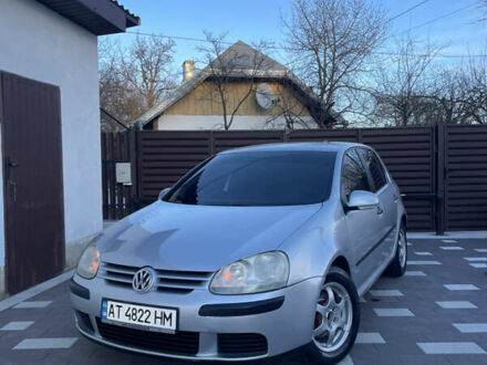 Серый Фольксваген Гольф, объемом двигателя 1.6 л и пробегом 298 тыс. км за 4650 $, фото 1 на Automoto.ua