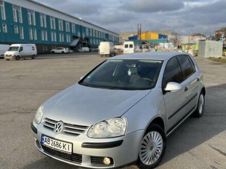 Серый Фольксваген Гольф, объемом двигателя 1.6 л и пробегом 230 тыс. км за 4900 $, фото 1 на Automoto.ua