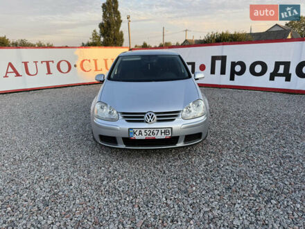 Фольксваген Гольф 2005 у Борисполе на Automoto.ua Сірий Фольксваген Гольф, об'ємом двигуна 1.6 л та пробігом 220 тис. км за 4999 $, фото 1 на Automoto.ua