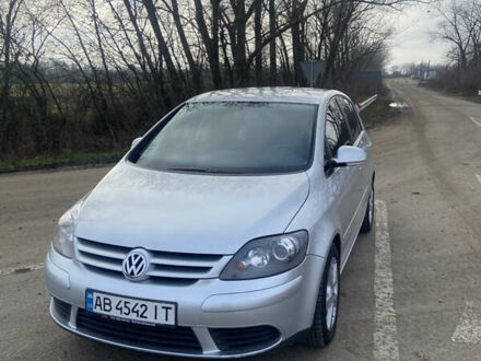 Серый Фольксваген Гольф, объемом двигателя 2 л и пробегом 269 тыс. км за 6900 $, фото 1 на Automoto.ua