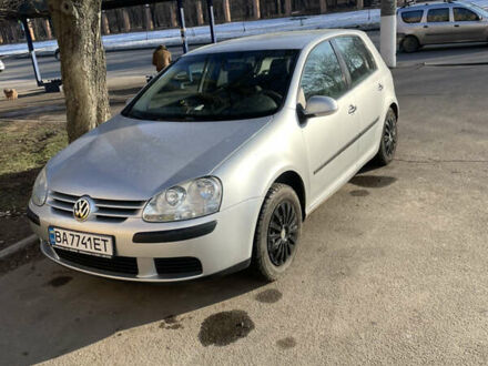 Фольксваген Гольф 2005 в Кропивницком (Кировограде) на Automoto.ua Серый Фольксваген Гольф, объемом двигателя 1.6 л и пробегом 276 тыс. км за 5300 $, фото 1 на Automoto.ua