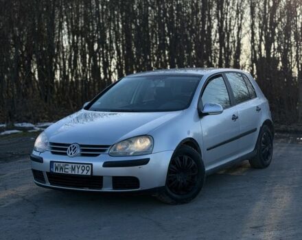 Серый Фольксваген Гольф, объемом двигателя 2 л и пробегом 300 тыс. км за 1650 $, фото 1 на Automoto.ua