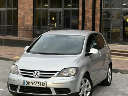 Фольксваген Гольф 2005 у Вінниці на Automoto.ua Сірий Фольксваген Гольф, об'ємом двигуна 1.97 л та пробігом 325 тис. км за 6900 $, фото 1 на Automoto.ua