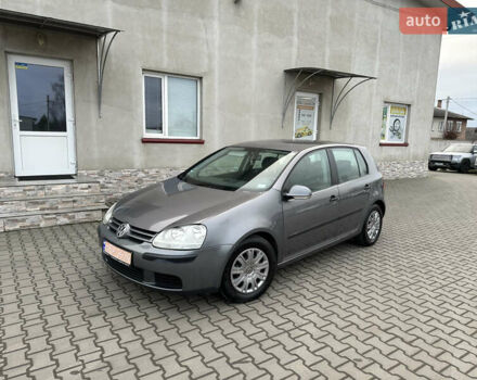 Серый Фольксваген Гольф, объемом двигателя 1.4 л и пробегом 270 тыс. км за 4400 $, фото 1 на Automoto.ua