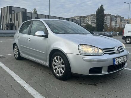 Фольксваген Гольф 2005 в Славянске на Automoto.ua Серый Фольксваген Гольф, объемом двигателя 1.9 л и пробегом 380 тыс. км за 2550 $, фото 1 на Automoto.ua