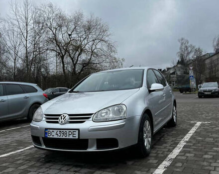 Серый Фольксваген Гольф, объемом двигателя 1.6 л и пробегом 182 тыс. км за 6000 $, фото 1 на Automoto.ua