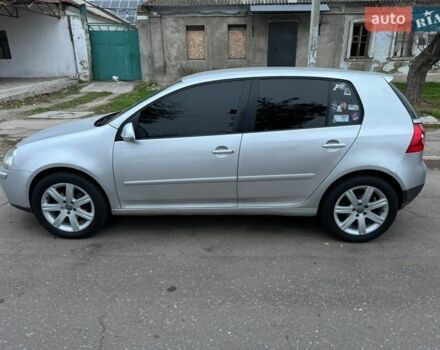Серый Фольксваген Гольф, объемом двигателя 1.6 л и пробегом 235 тыс. км за 5800 $, фото 1 на Automoto.ua