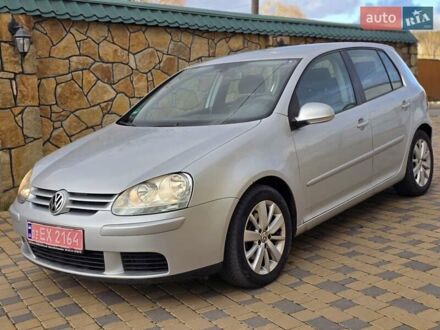 Фольксваген Гольф 2005 в Могилев-Подольском на Automoto.ua Серый Фольксваген Гольф, объемом двигателя 1.6 л и пробегом 191 тыс. км за 6550 $, фото 1 на Automoto.ua