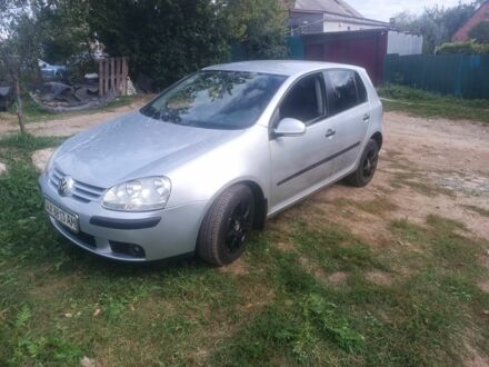 Фольксваген Гольф 2005 у Харкові на Automoto.ua Сірий Фольксваген Гольф, об'ємом двигуна 1.6 л та пробігом 146 тис. км за 5200 $, фото 1 на Automoto.ua