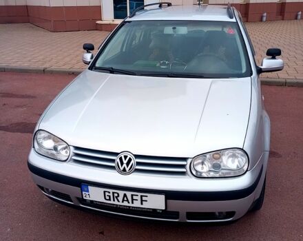 Серый Фольксваген Гольф, объемом двигателя 2 л и пробегом 220 тыс. км за 4800 $, фото 1 на Automoto.ua