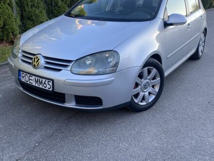 Серый Фольксваген Гольф, объемом двигателя 2 л и пробегом 244 тыс. км за 2919 $, фото 1 на Automoto.ua