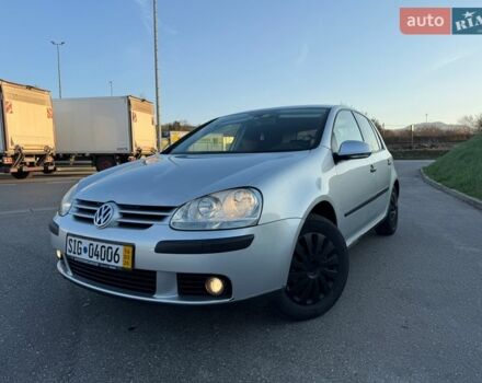 Серый Фольксваген Гольф, объемом двигателя 1.4 л и пробегом 250 тыс. км за 4755 $, фото 1 на Automoto.ua