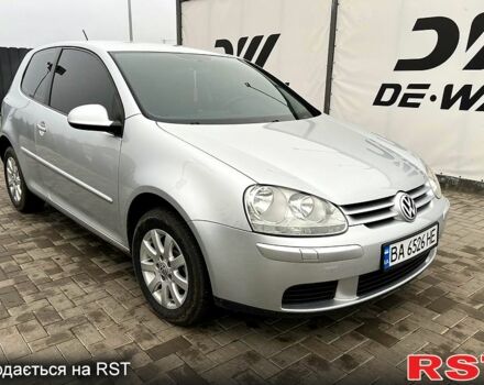 Серый Фольксваген Гольф, объемом двигателя 1.6 л и пробегом 1570 тыс. км за 6000 $, фото 1 на Automoto.ua