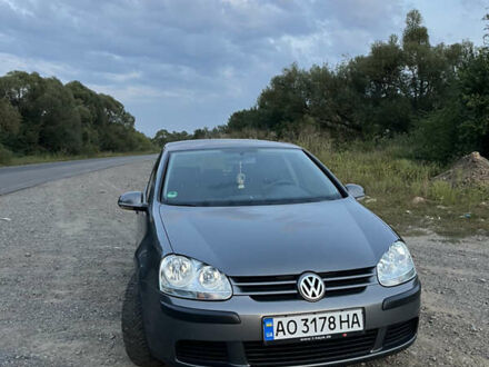 Фольксваген Гольф 2005 в Сваляве на Automoto.ua Серый Фольксваген Гольф, объемом двигателя 1.39 л и пробегом 191 тыс. км за 4700 $, фото 1 на Automoto.ua