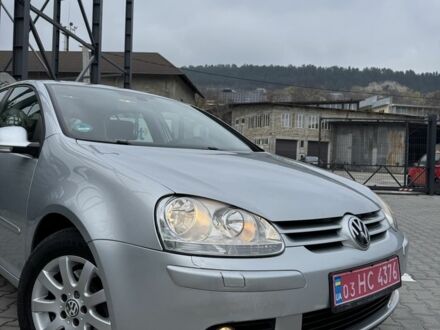 Серый Фольксваген Гольф, объемом двигателя 1.6 л и пробегом 240 тыс. км за 6950 $, фото 1 на Automoto.ua