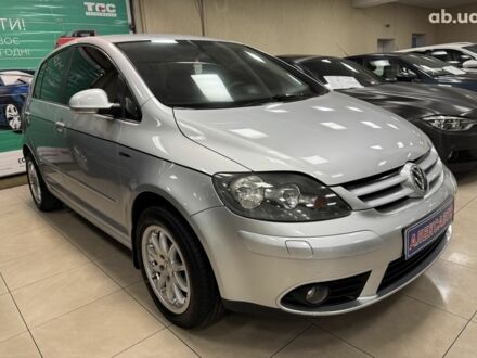 Фольксваген Гольф 2006 у Кропивницькому (Кіровограді) на Automoto.ua Сірий Фольксваген Гольф, об'ємом двигуна 0 л та пробігом 197 тис. км за 6300 $, фото 1 на Automoto.ua