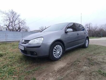 Серый Фольксваген Гольф, объемом двигателя 1.6 л и пробегом 234 тыс. км за 6400 $, фото 1 на Automoto.ua